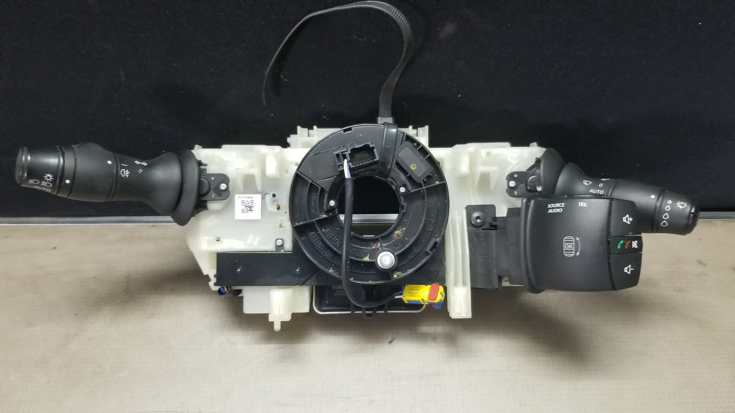 Renault Master LM35 indicator stalk 255675983R