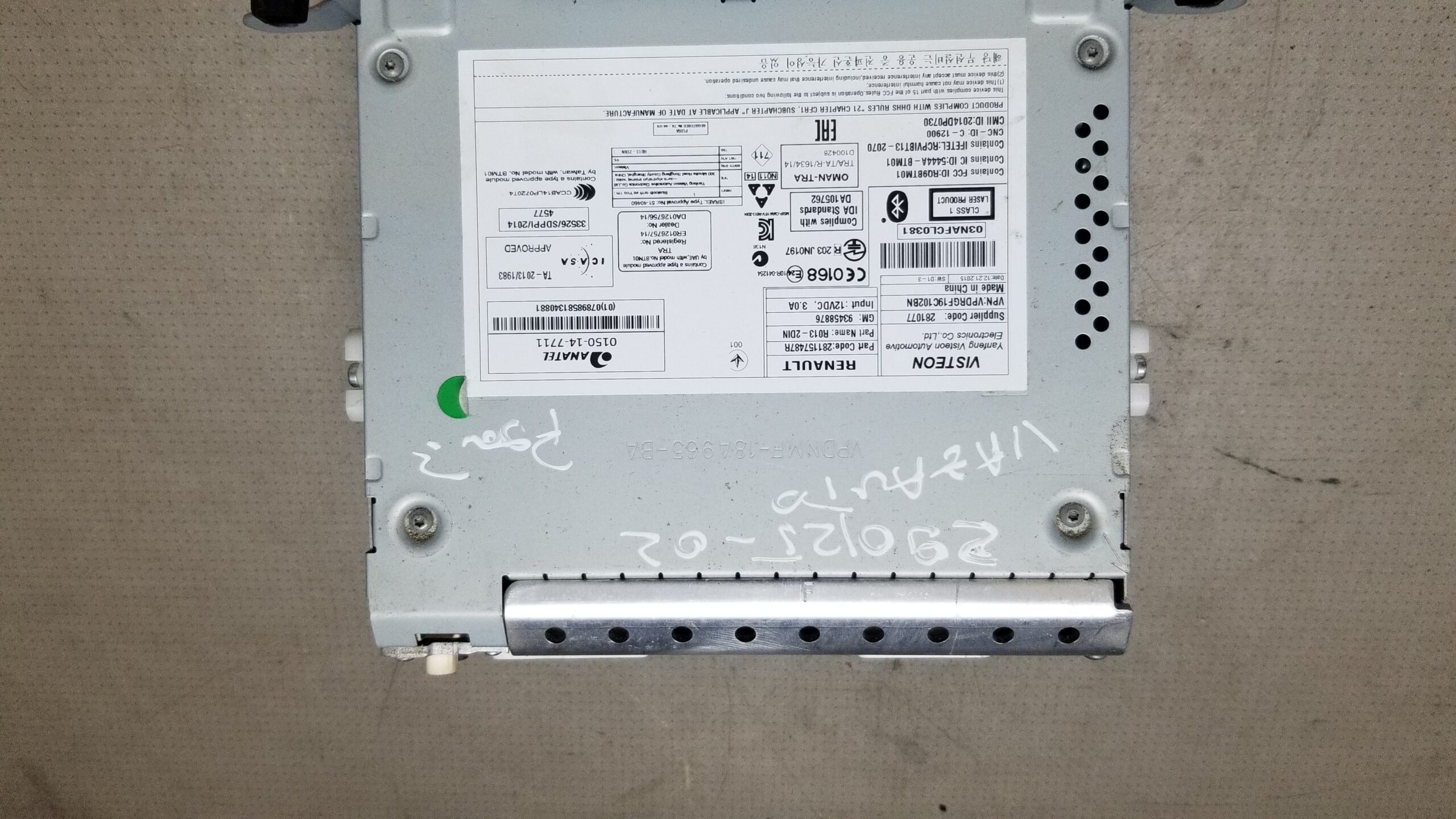 Vauxhall Vivaro Cdti Radio Cd / No Code - Image 2