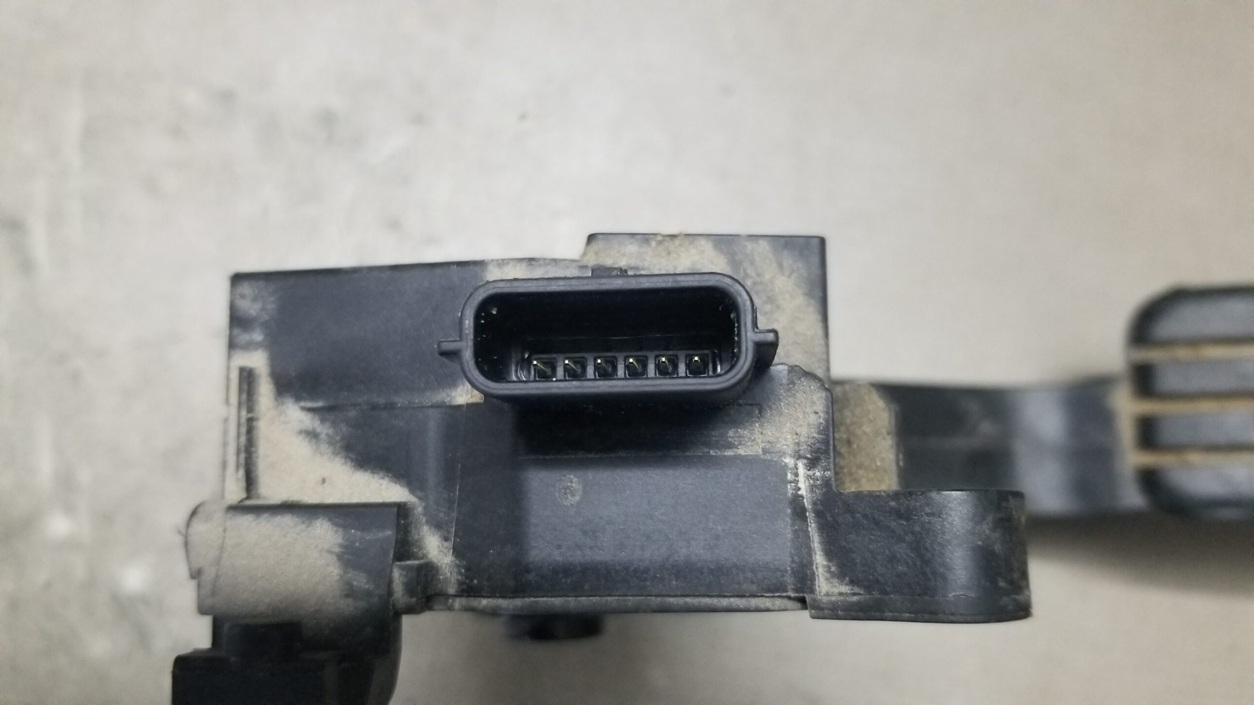 Vauxhall Vivaro Accelerator Pedal 180020024R (2015-2019) - Genuine Used - Image 4