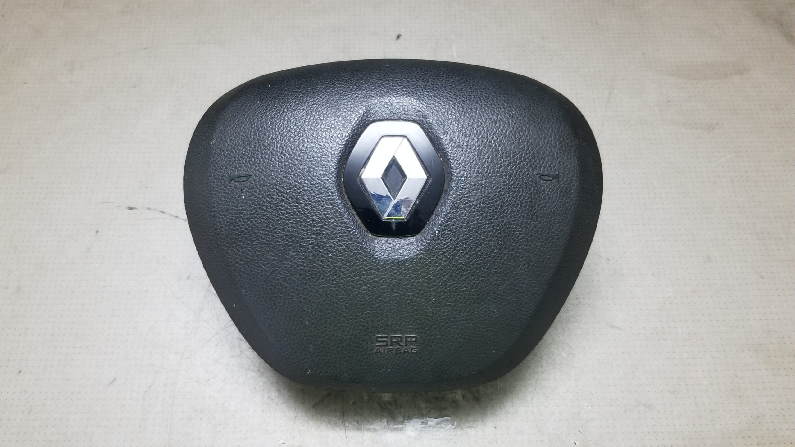 Renault Trafic 2015-2019 1.6dCi Driver Airbag 985103942R