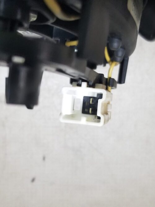 Renault Trafic airbag connectors 985103942R