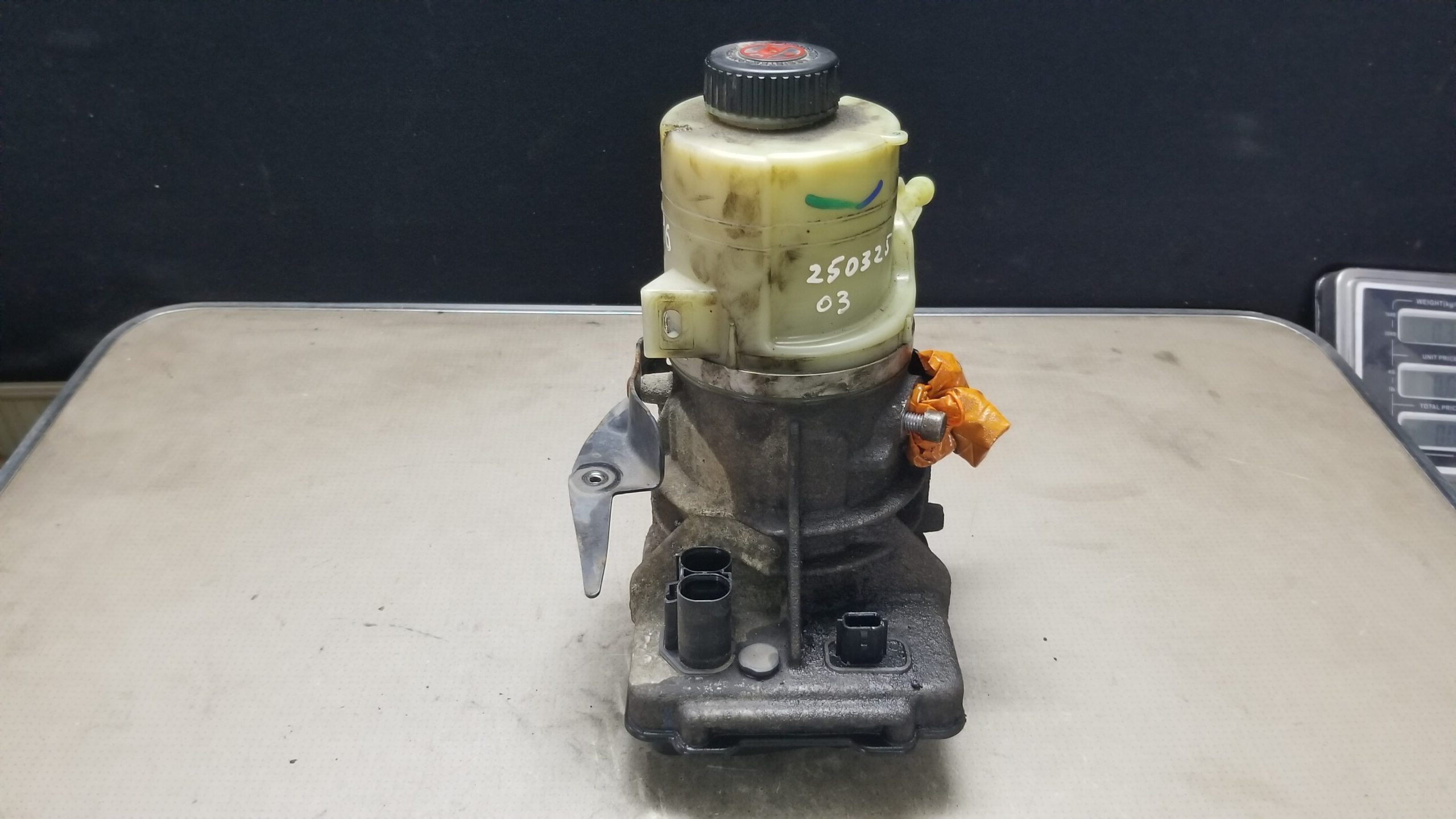 Renault Trafic Vauxhall Vivaro Power Steering Pump 93868479 491101208R OEM Replacement