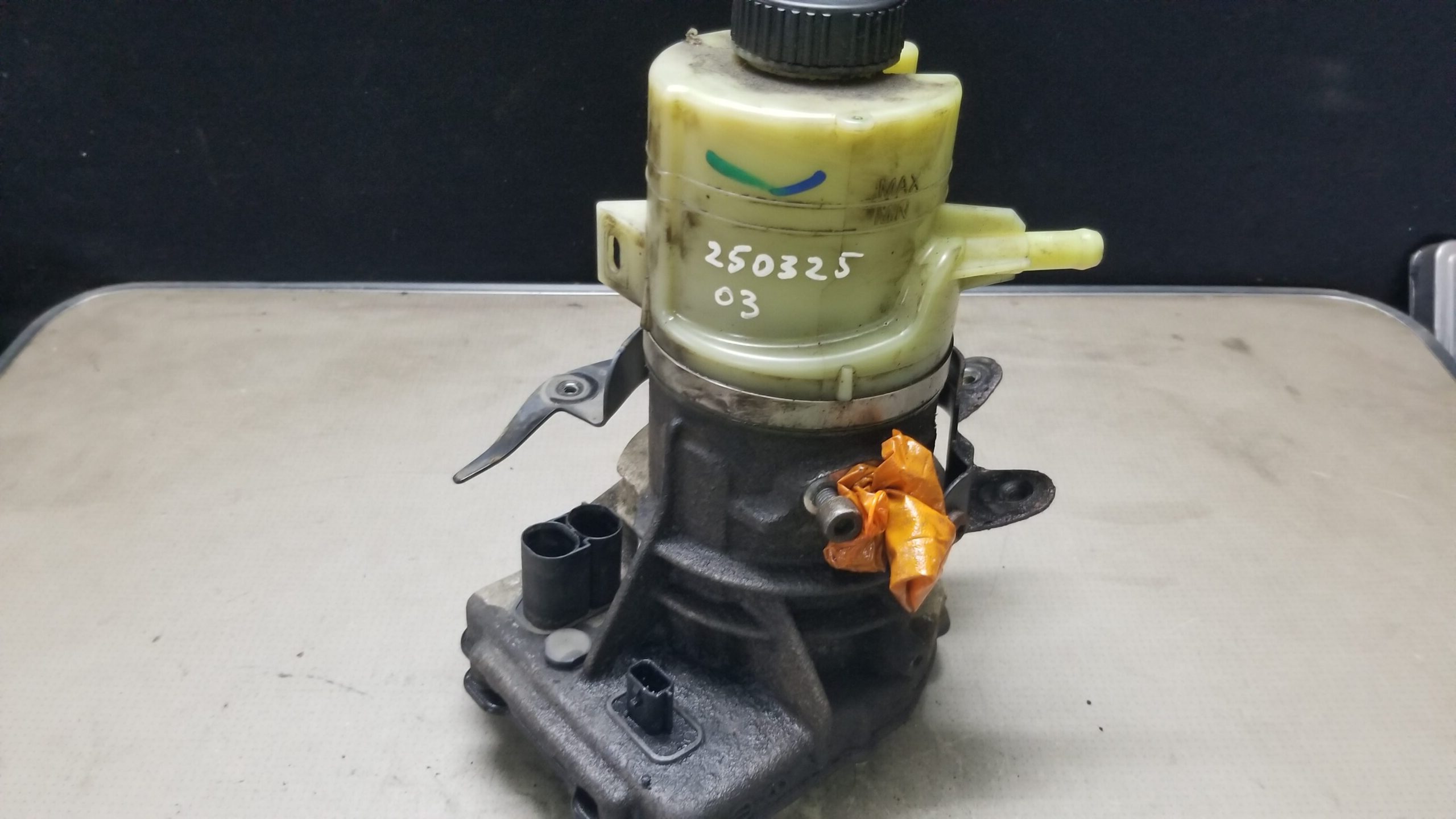 Renault Trafic Vauxhall Vivaro Power Steering Pump 93868479 491101208R - Image 3