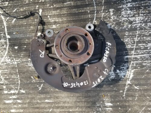 Citroen C4 Grand Picasso MK2 front right wheel hub 9806779480