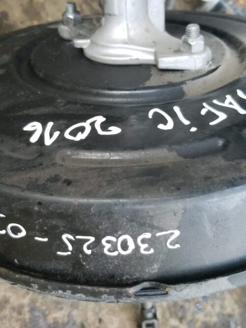 Side profile of used brake servo cylinder for Renault Trafic 1.6 Diesel