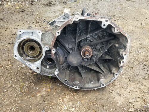 Front view of 2007 Nissan Qashqai J10 2.0 Diesel 6-speed 4x4 gearbox