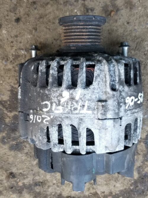 Renault Trafic 1.6 Diesel alternator 231008633R OEM replacement