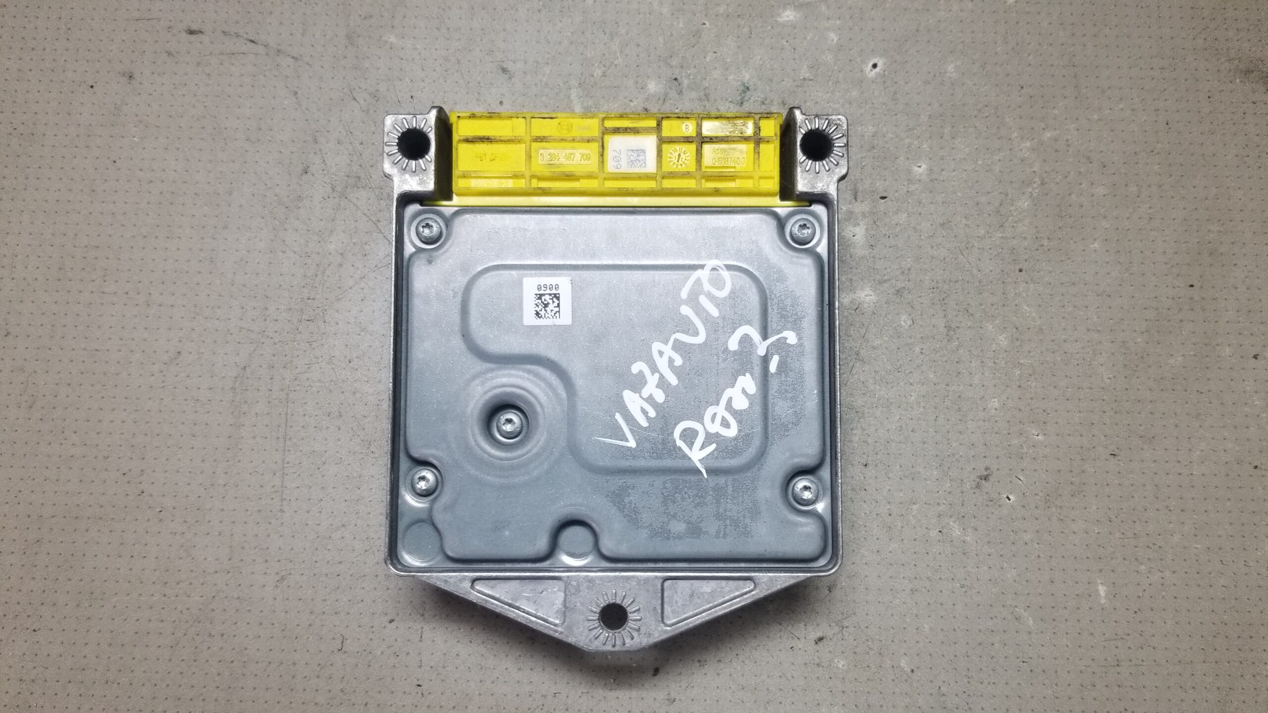 Volkswagen Crafter Mk1 (06-17) ECU 2012 CR35 TDi Diesel 03L906012Q Bosch - Image 7