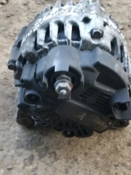 2016 Trafic Diesel alternator close-up