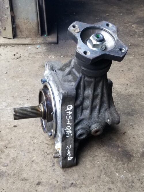 Side view of Nissan Qashqai 4WD Transfer Box