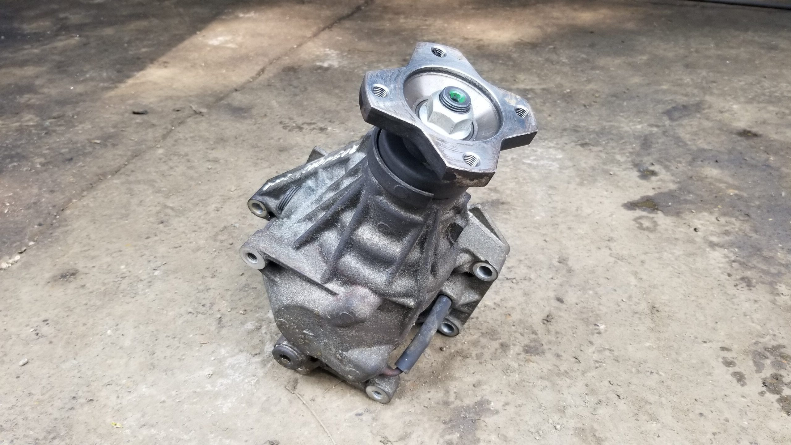 Top view of Nissan Qashqai 4WD Transfer Box