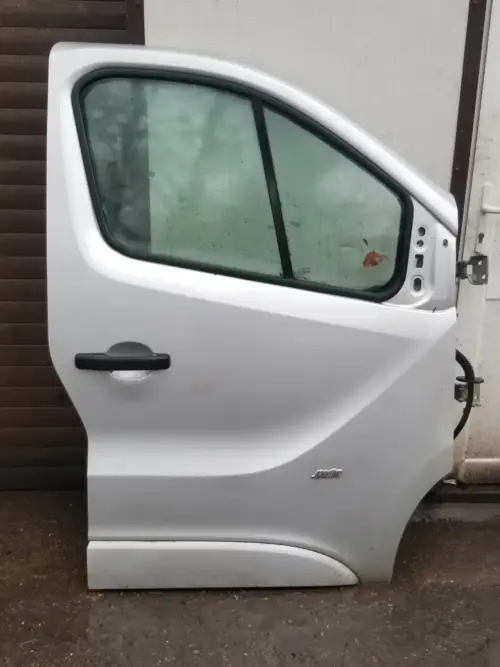 Renault Trafic Vivaro driver side front door silver 2014–2019 outer view