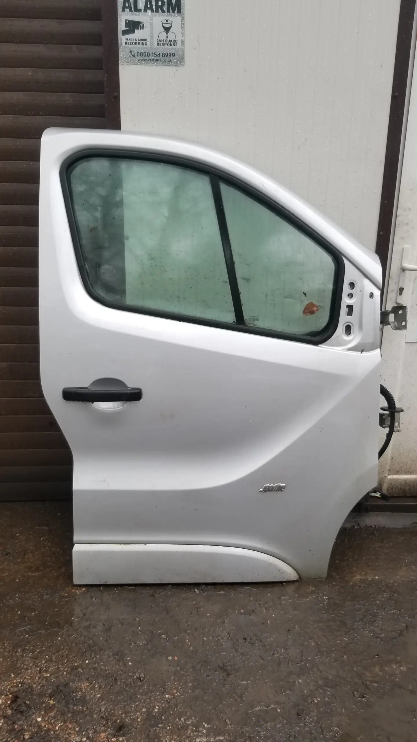 Renault Trafic Vivaro driver side front door silver 2014–2019 outer view