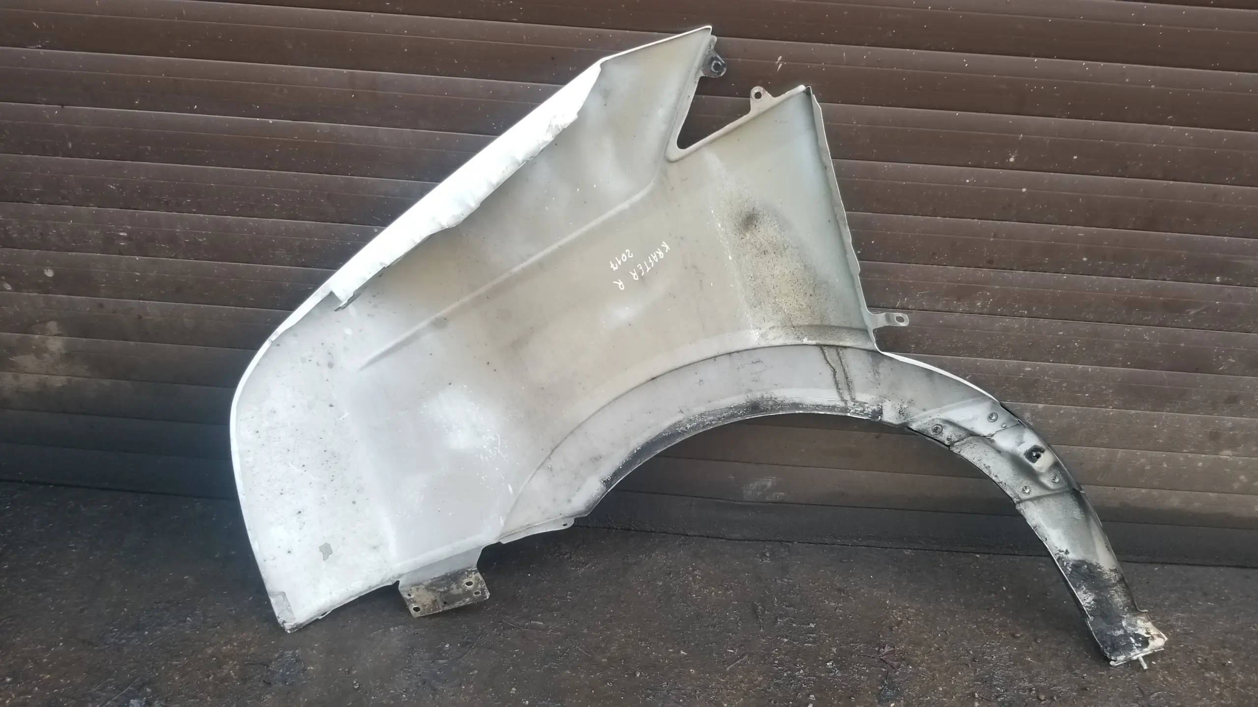 Volkswagen Crafter Wing Front Right White Mk3 2017 - Image 2