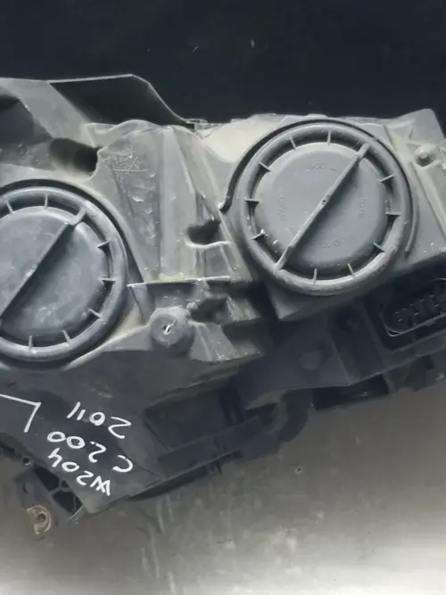 Genuine Mercedes W204 A2048205159 Headlamp Unit