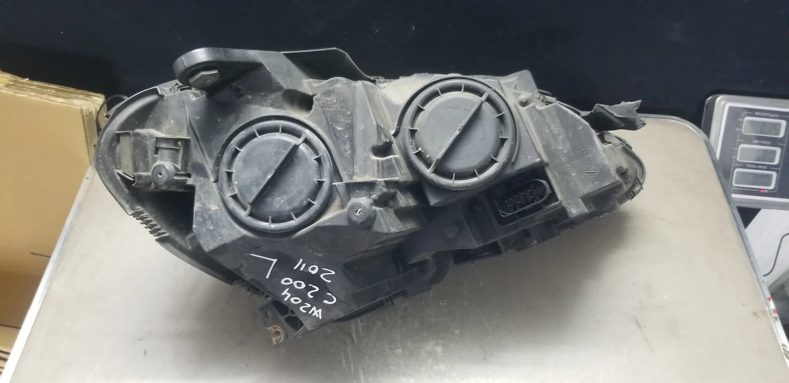 Genuine Mercedes W204 A2048205159 Headlamp Unit