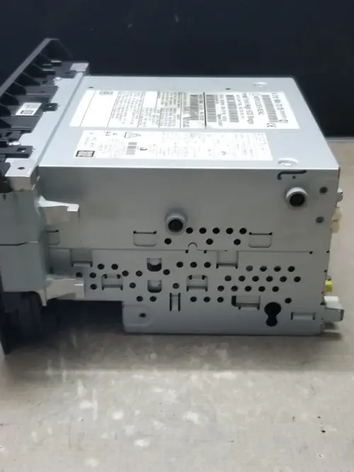 2013 Mercedes W212 stereo navigation head unit A2129007225 front view