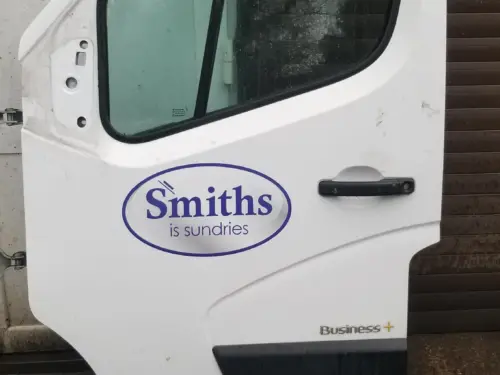 2019 Renault Master front door passenger side white — outer view