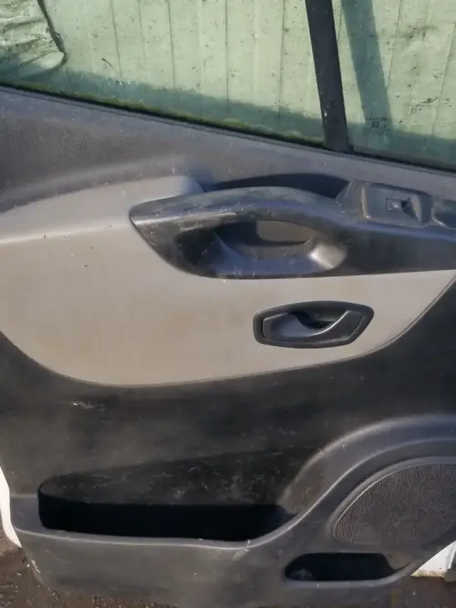 Complete left front door assembly for Vivaro/Trafic X82