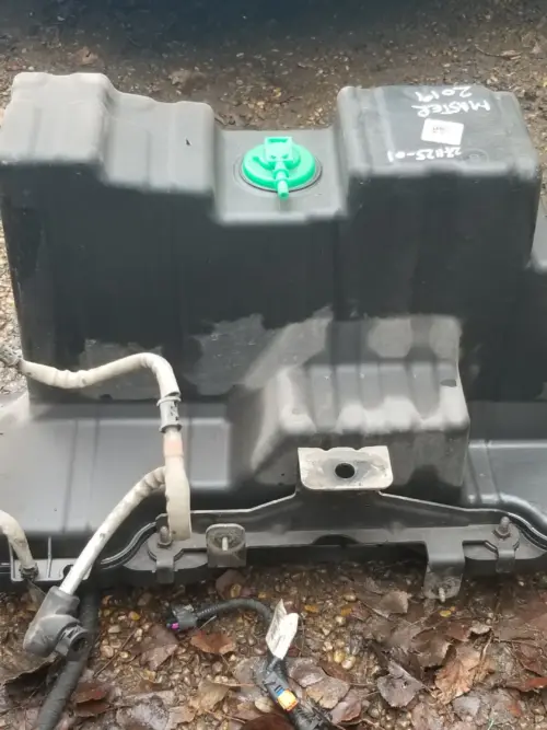 Genuine OEM replacement Adblue Tank for a 2019 Renault Master 2.3 Diesel