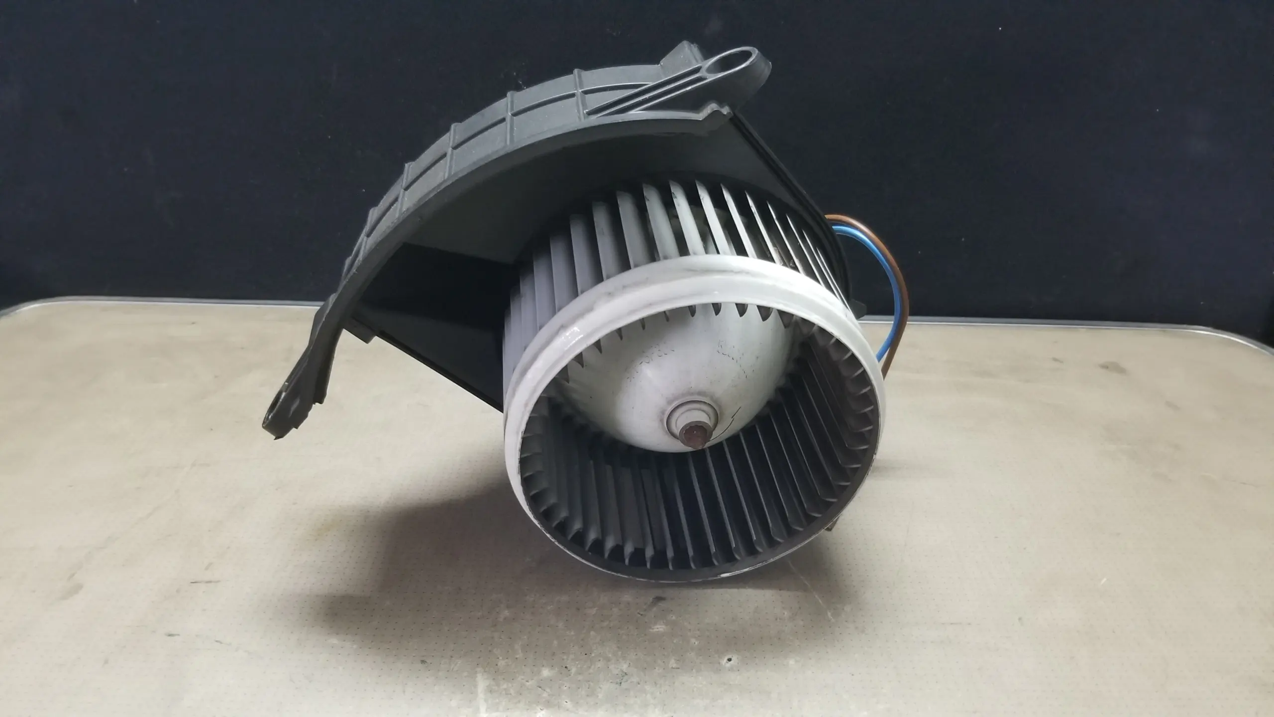 Used Renault Master heater fan moto