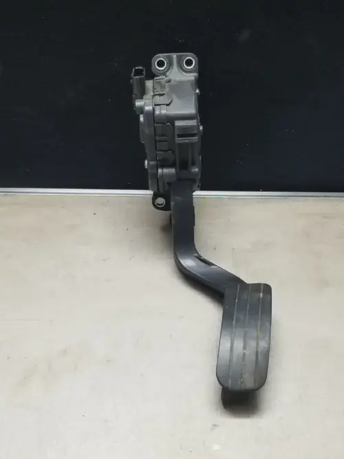 Renault Master Accelerator Pedal 8200672372 2016 - 2019 Vauxhall Movano Mk3