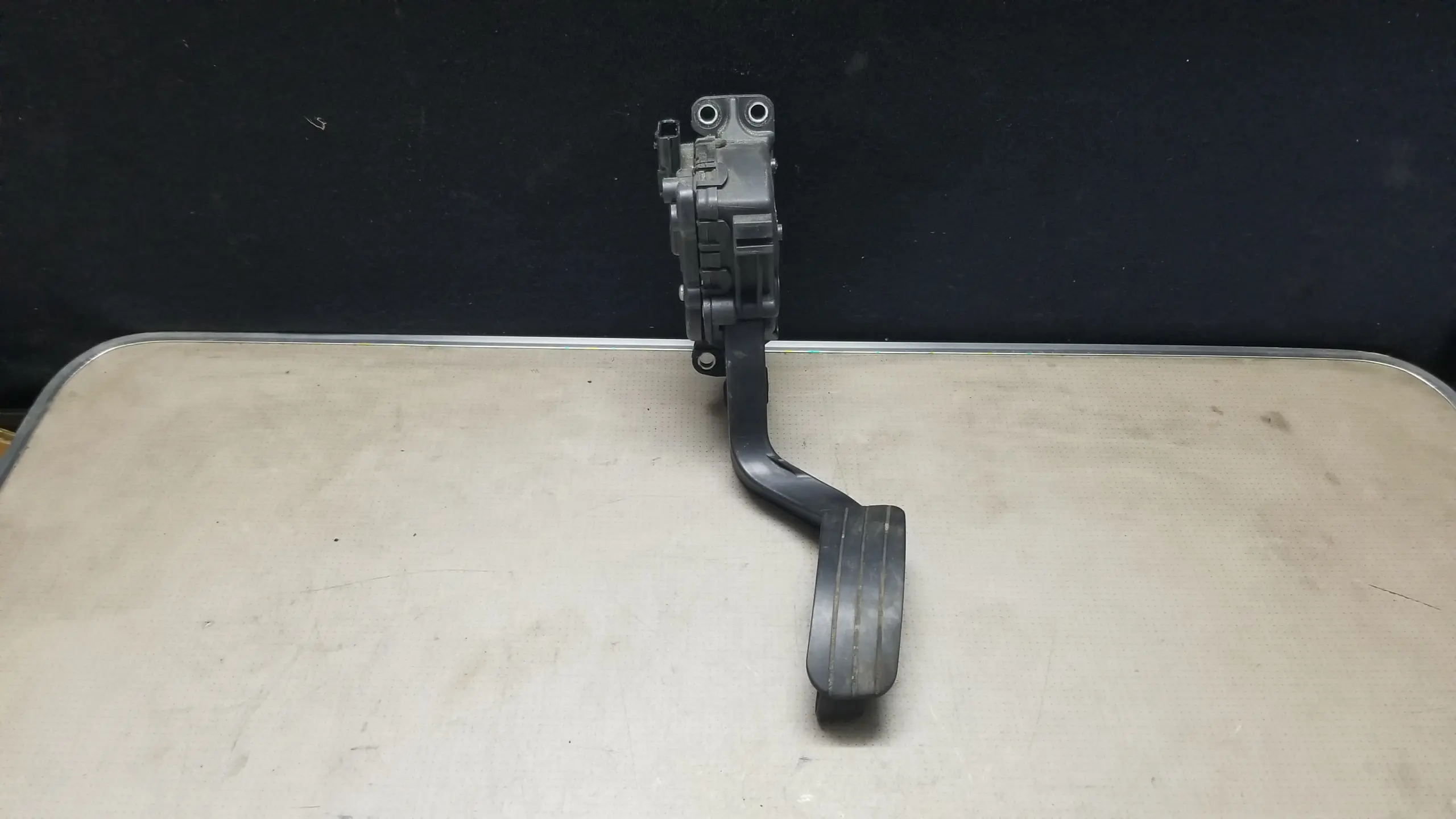 Renault Master Accelerator Pedal 8200672372 2016 - 2019 Vauxhall Movano Mk3