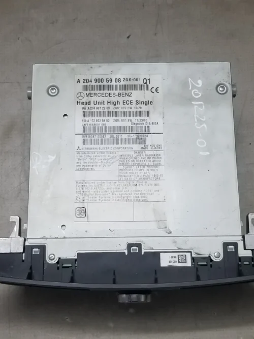 Mercedes C-Class W204 navigation radio head unit