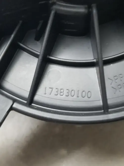 Renault Master 2.3 blower motor used OEM part