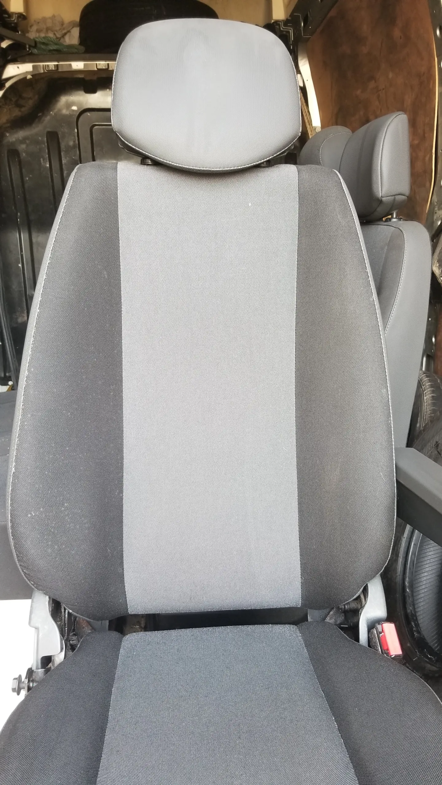Commercial van driver suspension seat Renault Master
