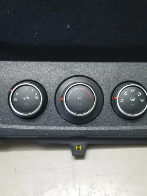 Renault Master MK3 climate control unit 275106521R