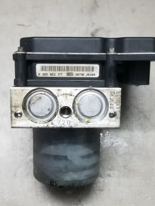 Mercedes ABS pump and ECU unit complete assembly CLS C218 2014