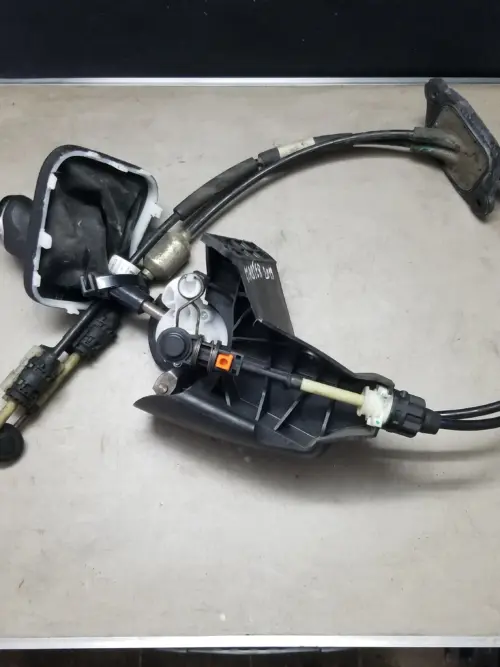 Renault Master manual gear linkage cable full view