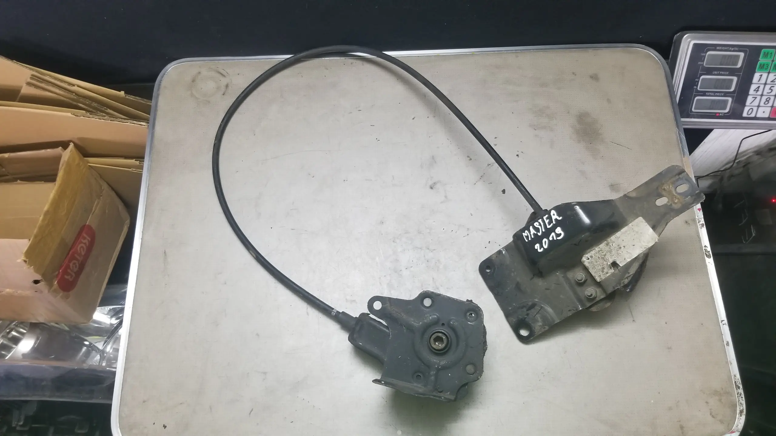 Renault Master 2010-2018 spare wheel holder carrier winch with cable – full unit