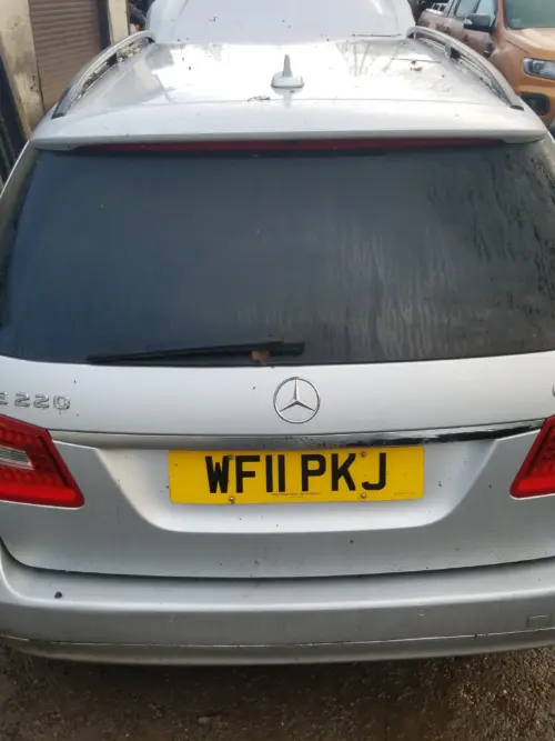 Mercedes E Class Estate boot lid tailgate silver 775 rear view