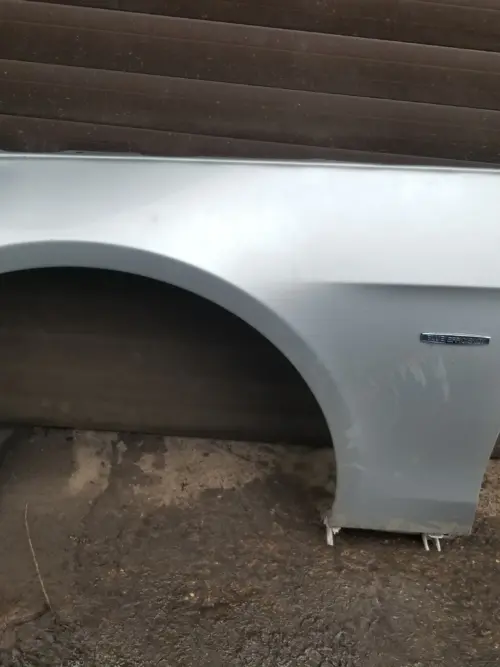 Mercedes E-Class W212 front left wing silver