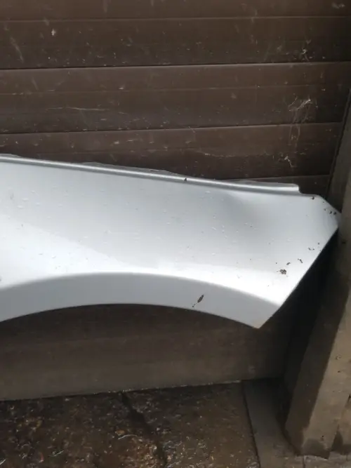 Mercedes W212 driver side wing fender