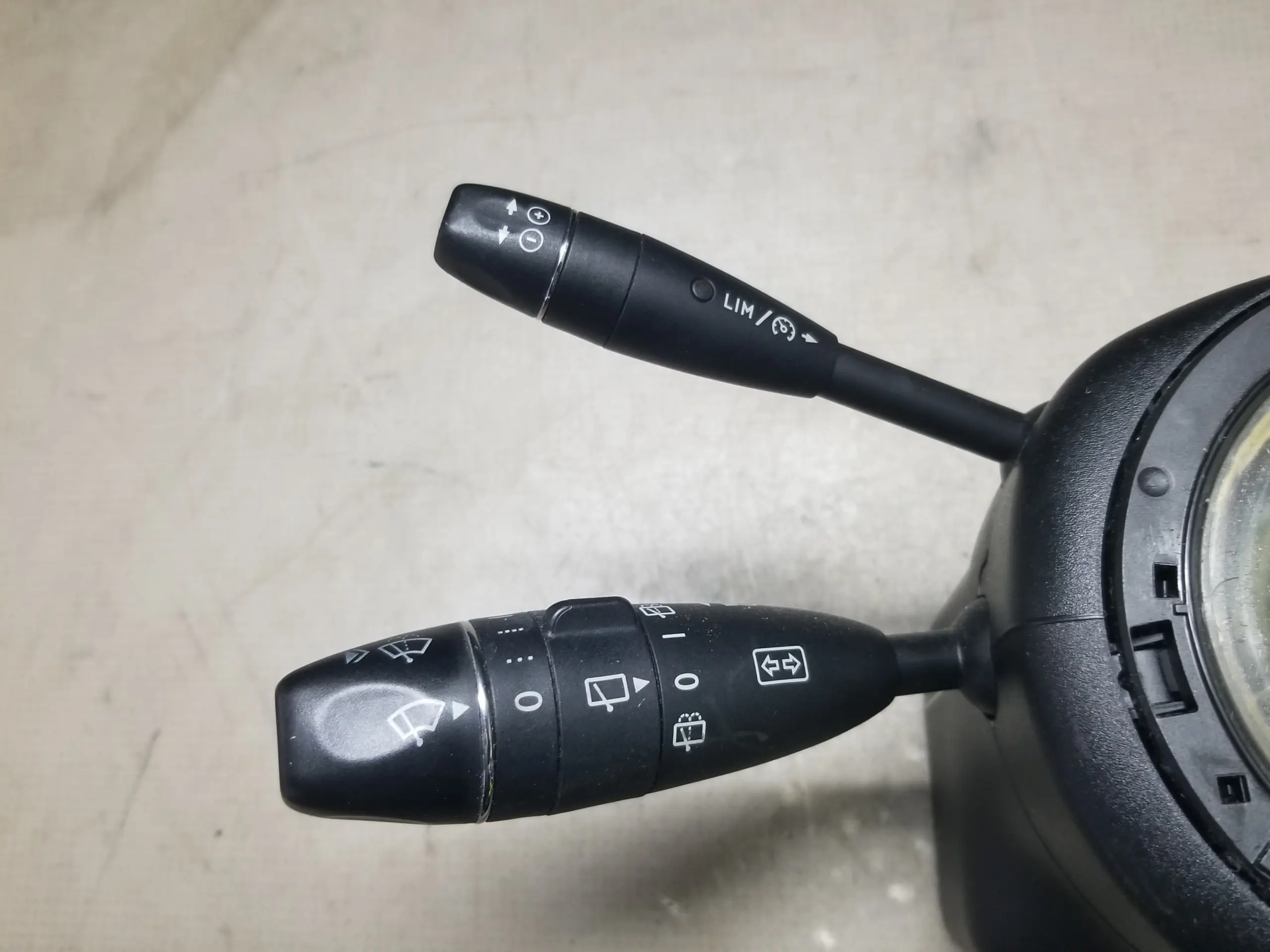 Mercedes W212 indicator and wiper control stalk