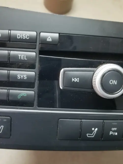 Mercedes Benz W212 stereo control panel