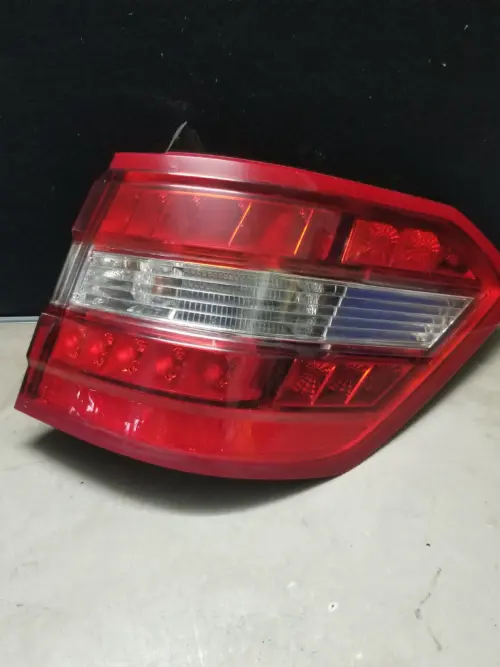 2011 Mercedes E-Class W212 Estate rear right tail light outer unit