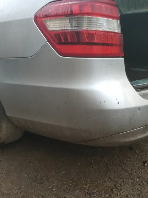 W212 Estate rear bumper corner condition view