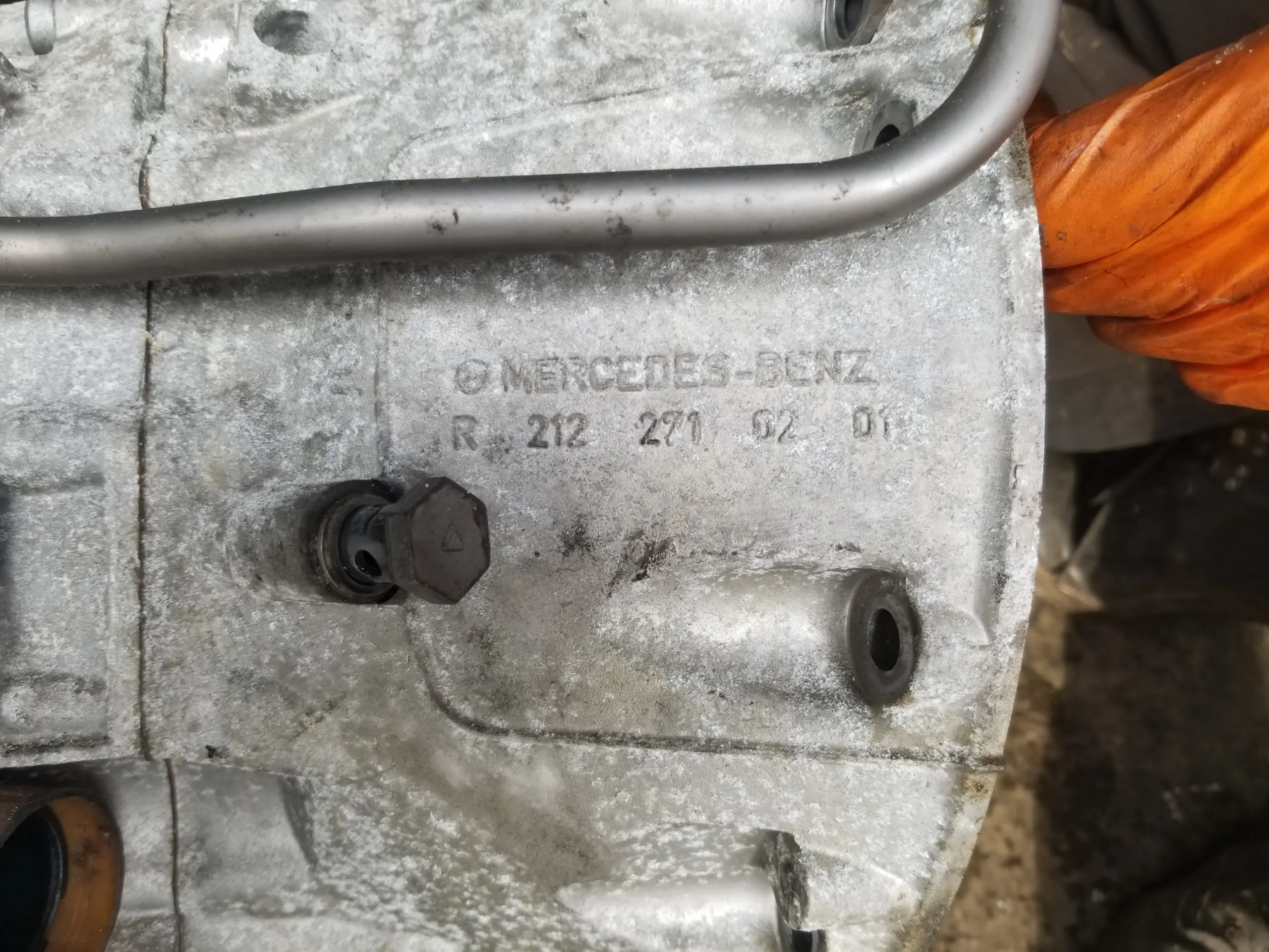 W212 automatic transmission identification markings