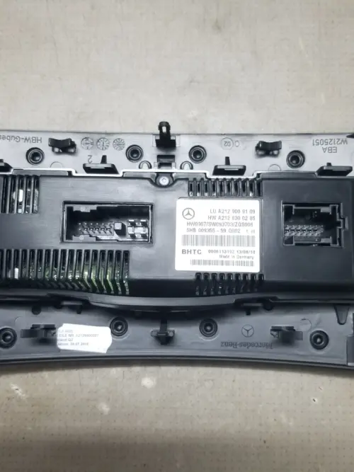 Mercedes E Class heater and air con control unit