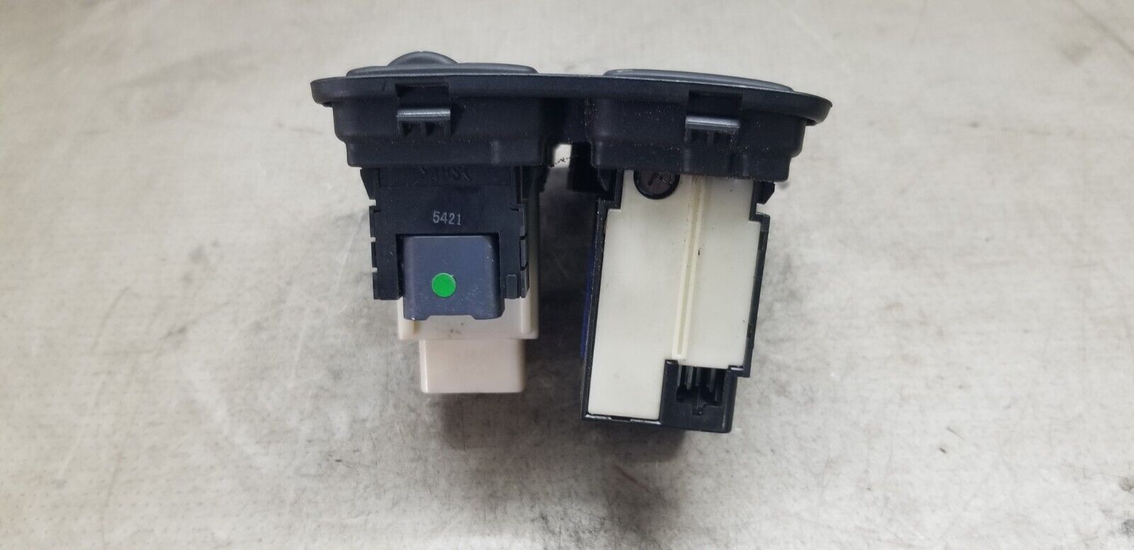 2005 Toyota Land Cruiser 3.0 Lwb Lc5 Auto Switch Panel Mirror Adjust |O - Image 5