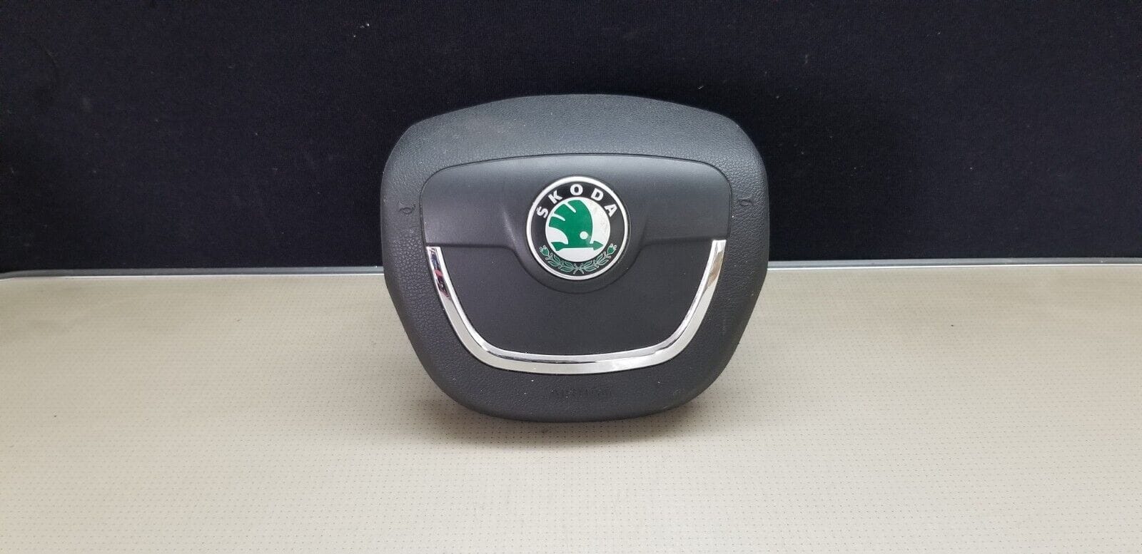 2009-2013 SKODA OCTAVIA STEERING WHEEL AIRBAG 1Z0880201AQ TDZ 62218052B