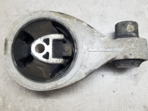 2011 NISSAN QASHQAI 1.5 Diesel Engine Mount