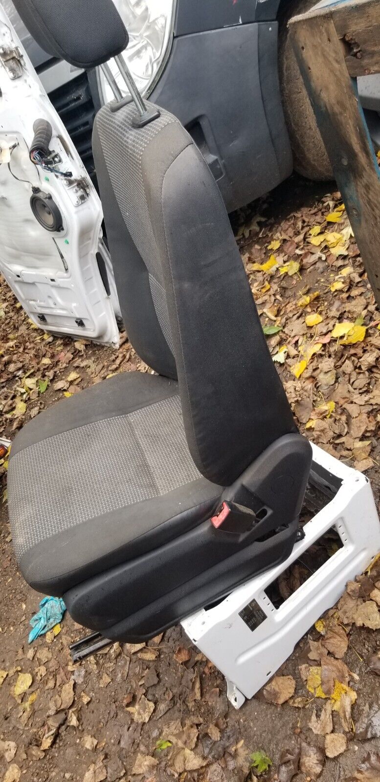 2012 Mercedes Benz Sprinter Seat Front Right Driver |O - Image 8