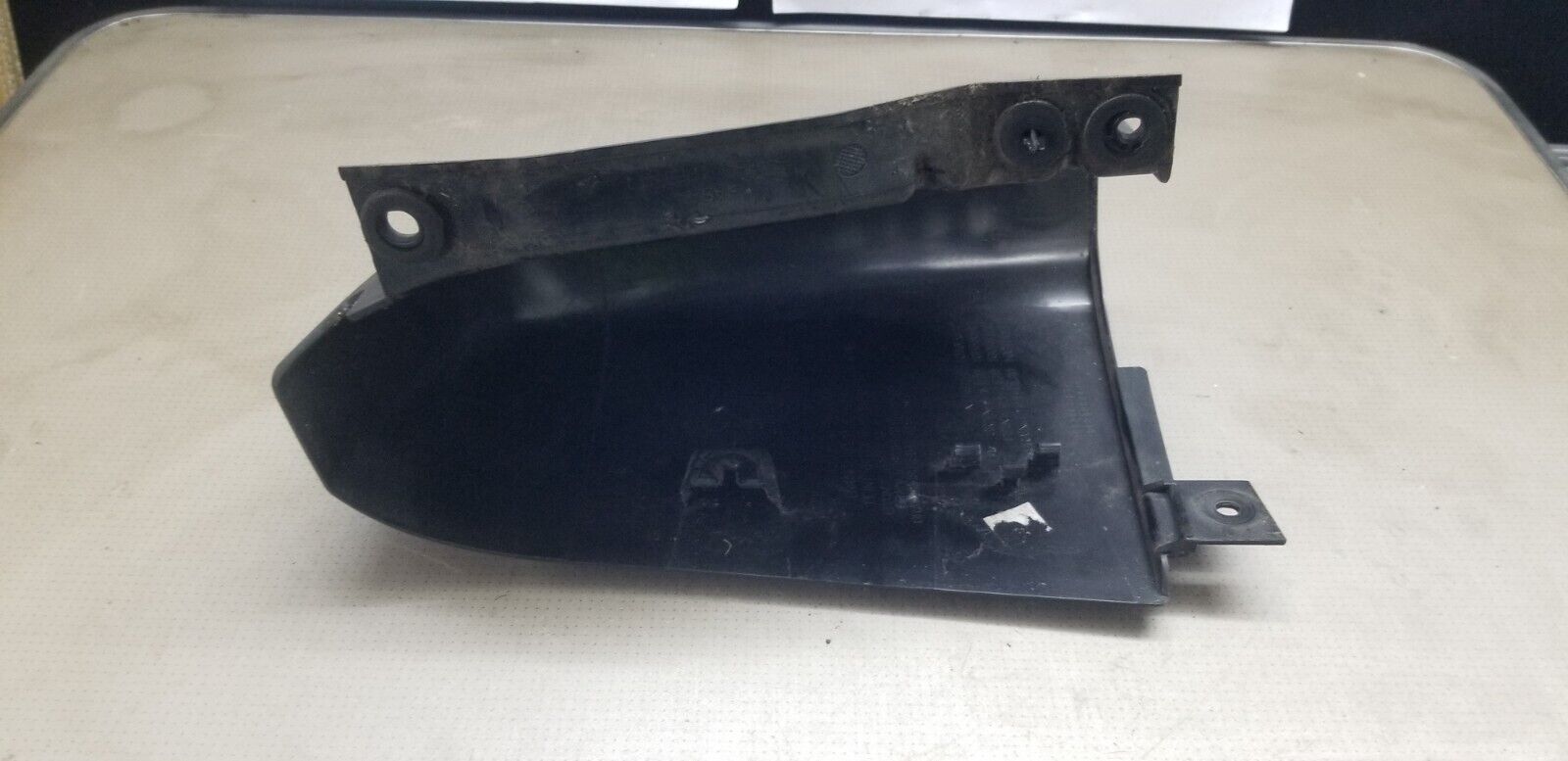 2015 RENAULT TRAFIC REAR RIGHT SIDE TOP MOULDING TRIM CORNER 903903513R - Image 4