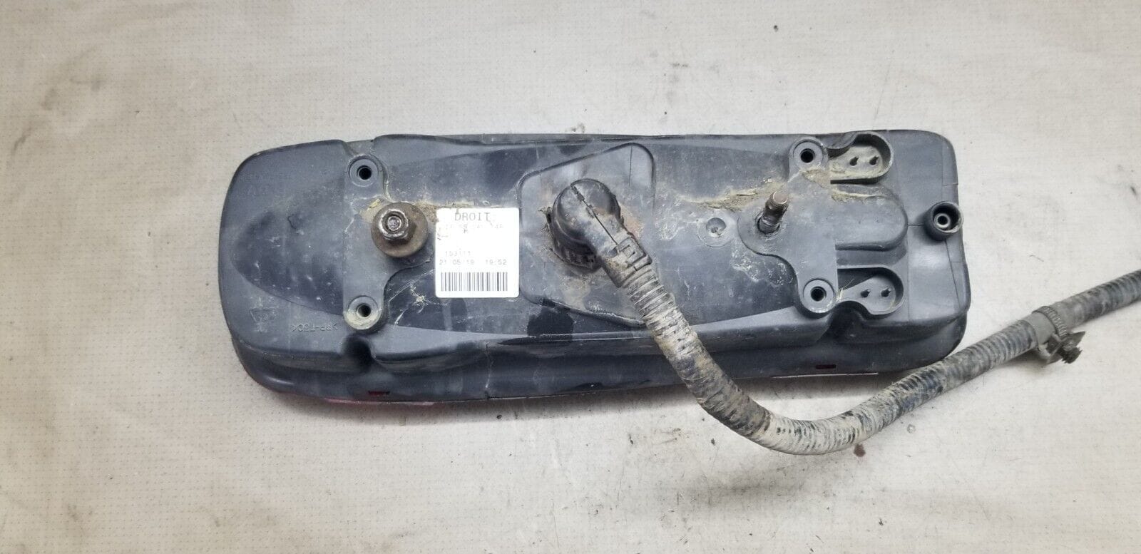 2015 Renault Master Chassis Cab Rear Back Tail Light Lamp left side 265504514R |O - Image 3