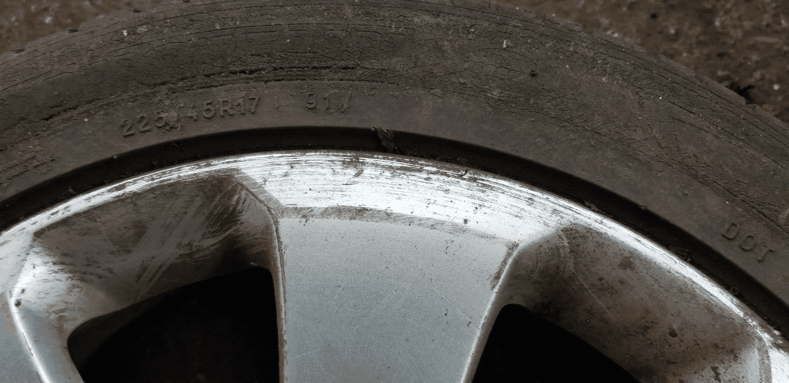 2x VAUXHALL INSIGNIA A MK1 08-13 17" ALLOY WHEEL 225 55 R17 13235010 - Image 5